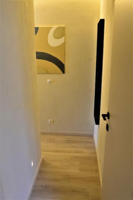 Downtown 2 Bdr Apartment ***** 3 Antwerpen Bagian luar foto