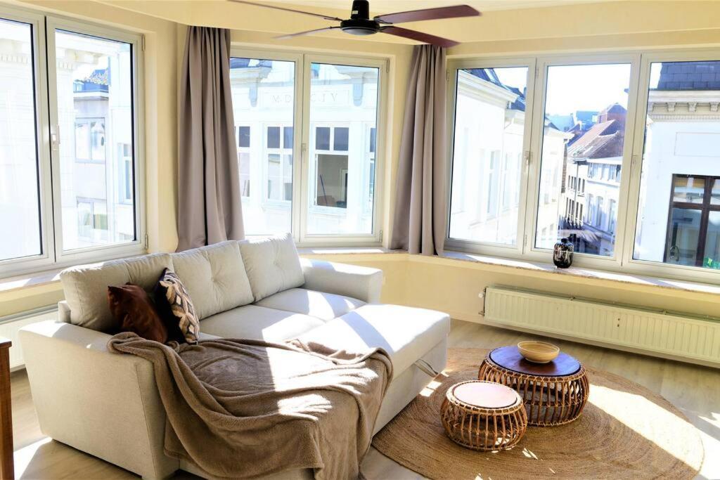 Downtown 2 Bdr Apartment ***** 3 Antwerpen Bagian luar foto