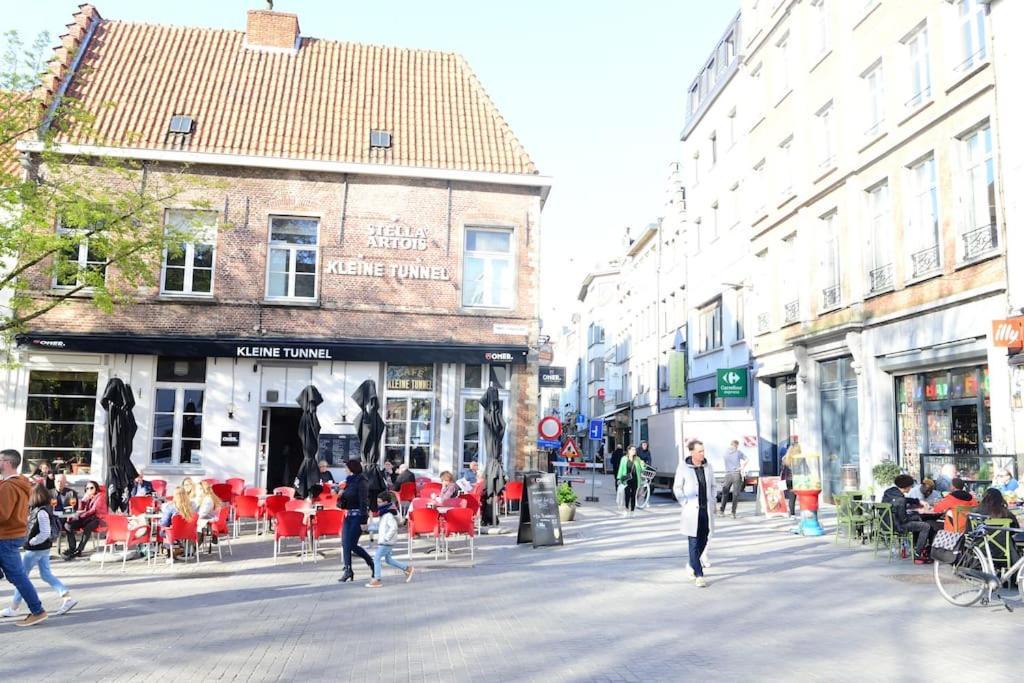 Downtown 2 Bdr Apartment ***** 3 Antwerpen Bagian luar foto